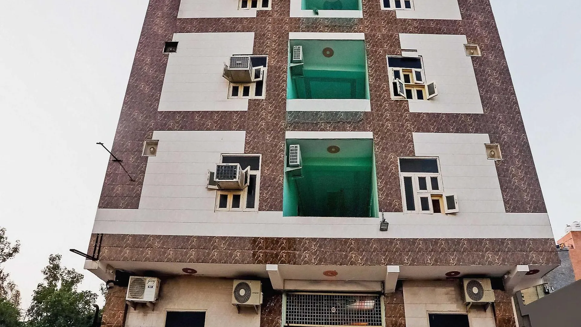 Hotel O Peak Inn Delhi  Delhi (National Capital Territory of India)